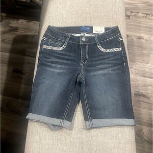 Arizona blue Jean shorts, 12 reg., worn very few times. NO BLEMISHES, RIPS ETC.